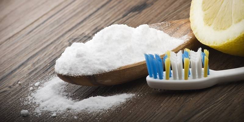 ¿Usar Bicarbonato de sodio para blanquear los dientes? ¿Funciona?
